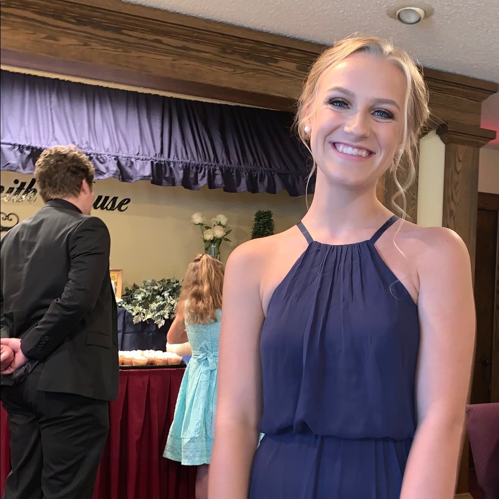 Meet your Posher, Chloe